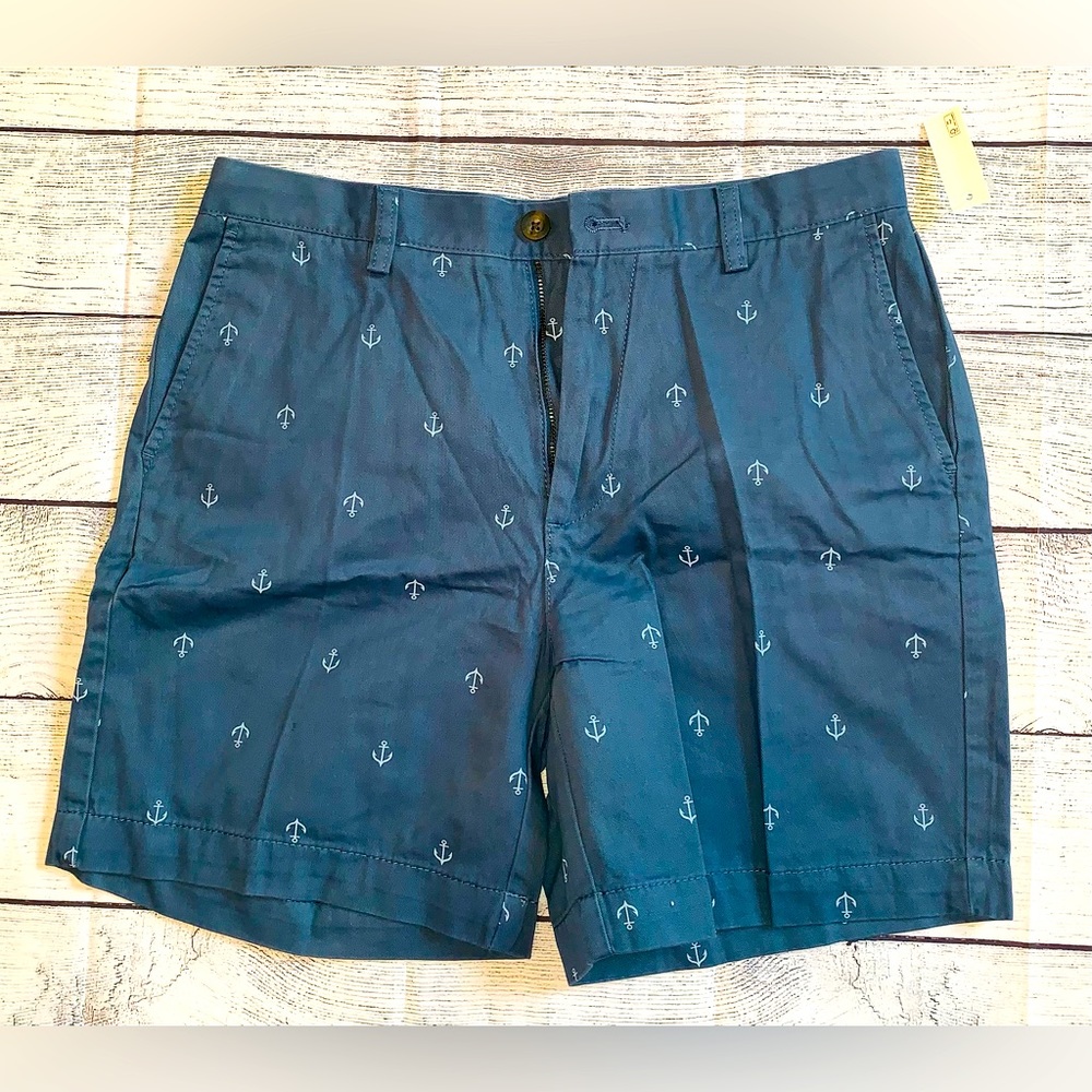 Men's Classic-Fit 9" Woven Shorts- Size 31